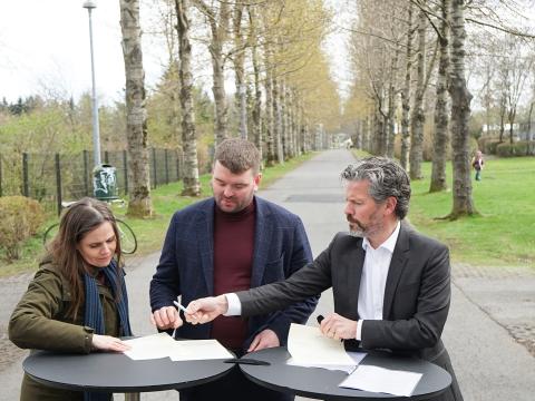 Undirritun viljayfirlýsingar um byggingu þjóðarhallar í Laugardal