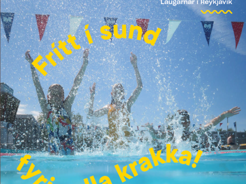 Myndin sýnir börn í sundi.