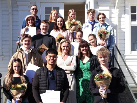 Heiða Björg Hilmisdóttir and Dóra Björt Guðjónsdóttir with grant recipients.