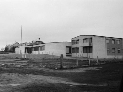 black and white photo of Thorvaldsens Association Nursery from the outside