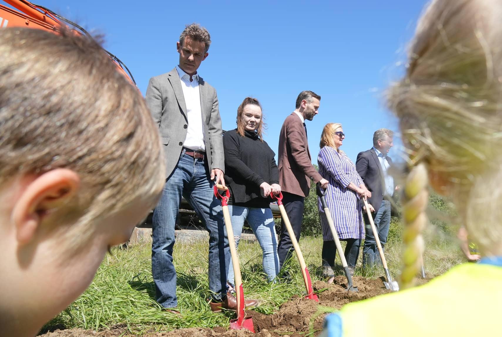 Skóflustunga tekin að ævintýraborg í Vogabyggð 