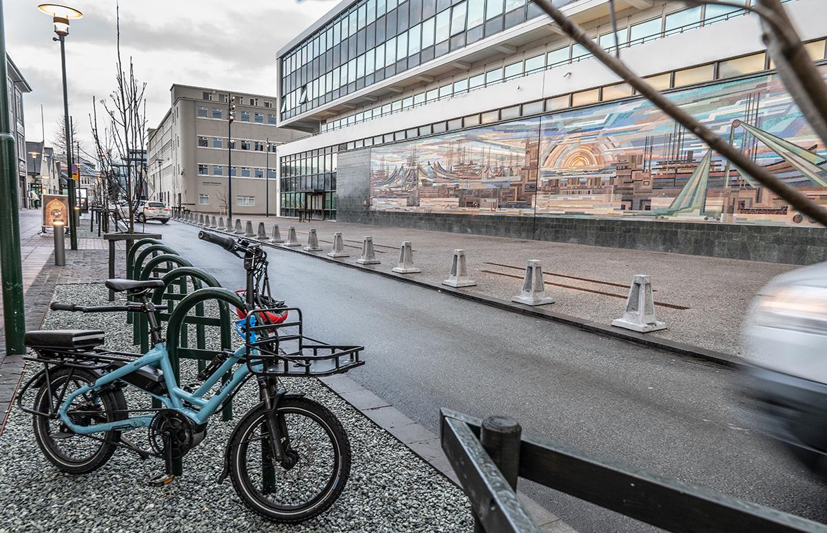 Nýir hjólastandar við Tryggvagötu.