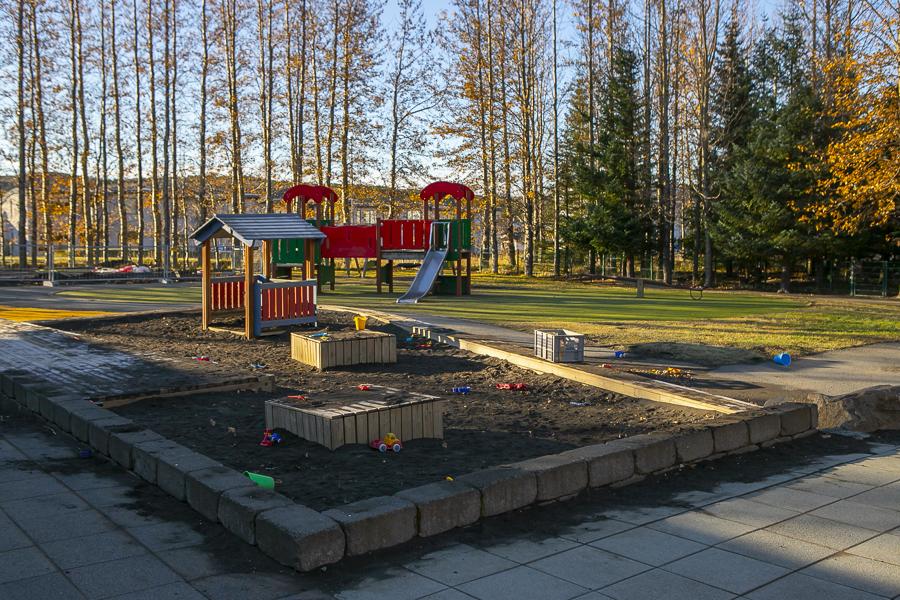 Playground equipment on Reynisholt's grounds.