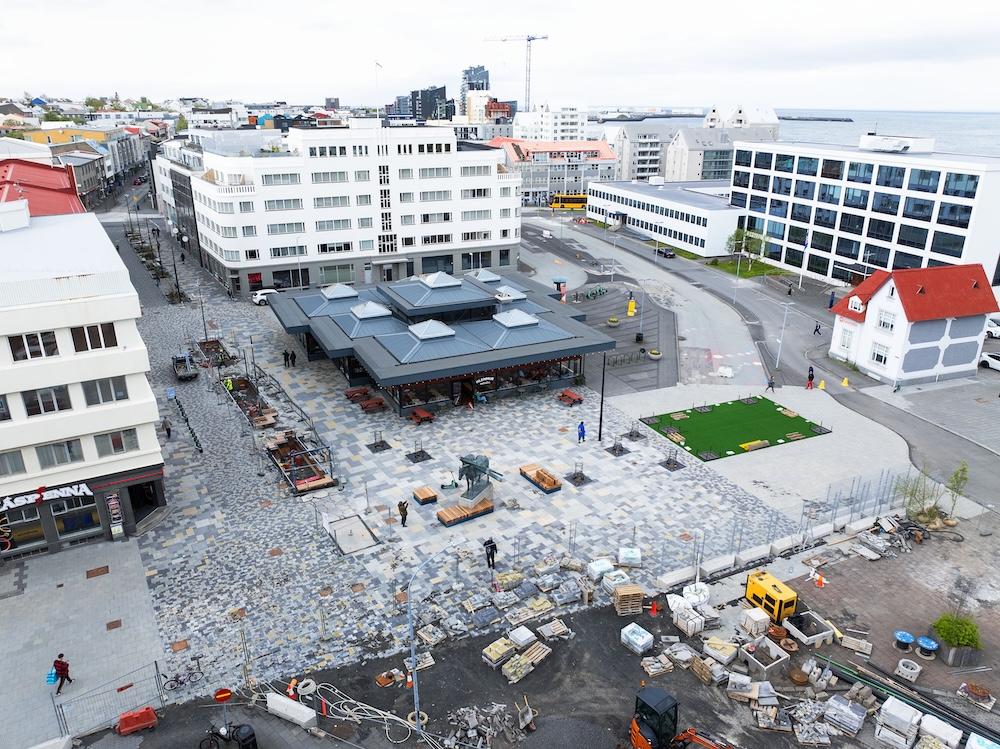 Aerial view of the Hlemmur area, building, playground and trees.
