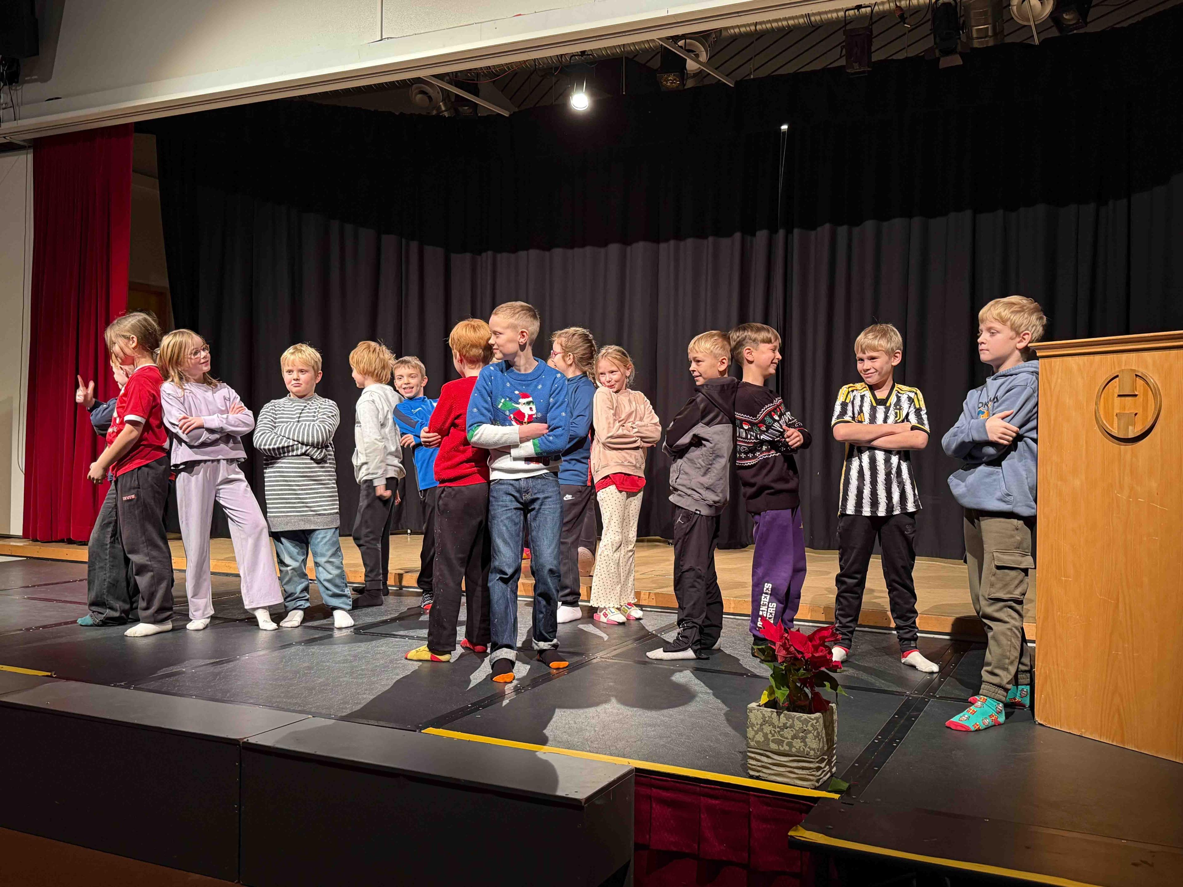 Mynd frá 70 ára afmæli Hlíðaskóla