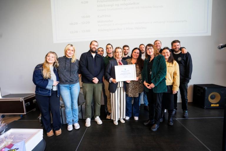 Frá uppskeruhátíðinni Höfuðið í bleyti