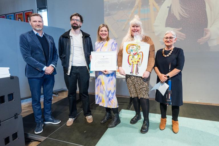 Frá uppskeruhátíð frístundastarfs í Reykjavík. Höfuðið í bleyti.
