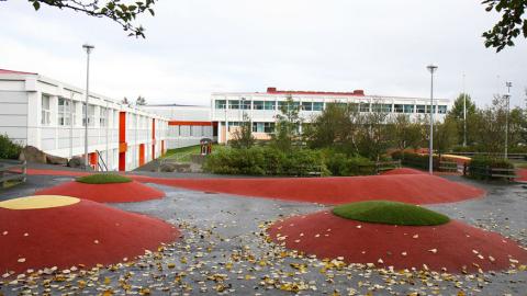 Fellaskóli school grounds