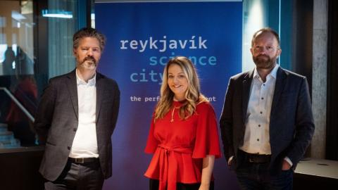 Dagur B. Eggertsson, Jarþrúður Ásmundsdóttir og Guðmundur Hafsteinsson á fundinum