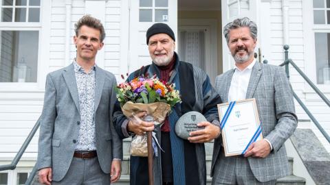 Skúli Helgason, Egill Ólafsson og Dagur B. Eggertsson fyrir utan Höfða