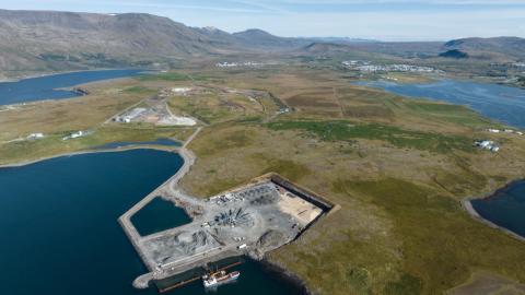 Álfsnes is well-suited for an eco-industrial park