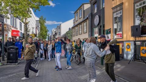 Dancing in the streets during Culture Night, joy takes center stage
