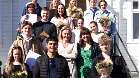 Heiða Björg Hilmisdóttir and Dóra Björt Guðjónsdóttir with grant recipients.