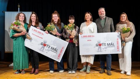 Presentation of funds raised.