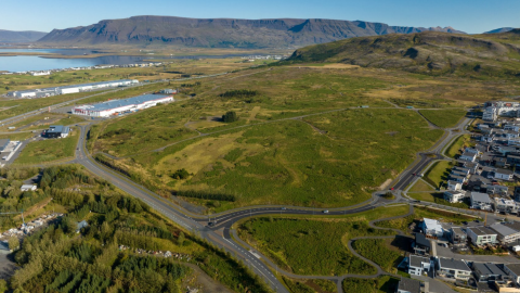 Looking over the Hallar area from the southeast.