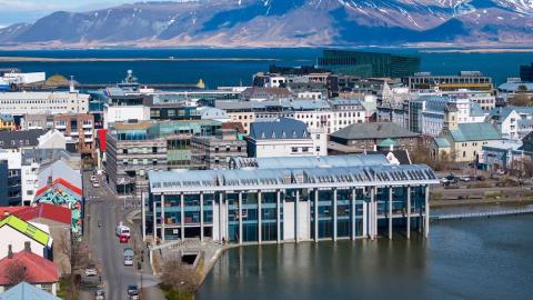 Reykjavík City Hall viewed from Tjarnargata