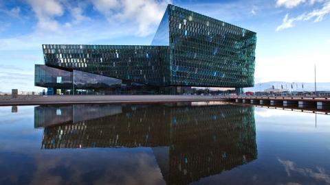 Tónlistarhúsið Harpa.